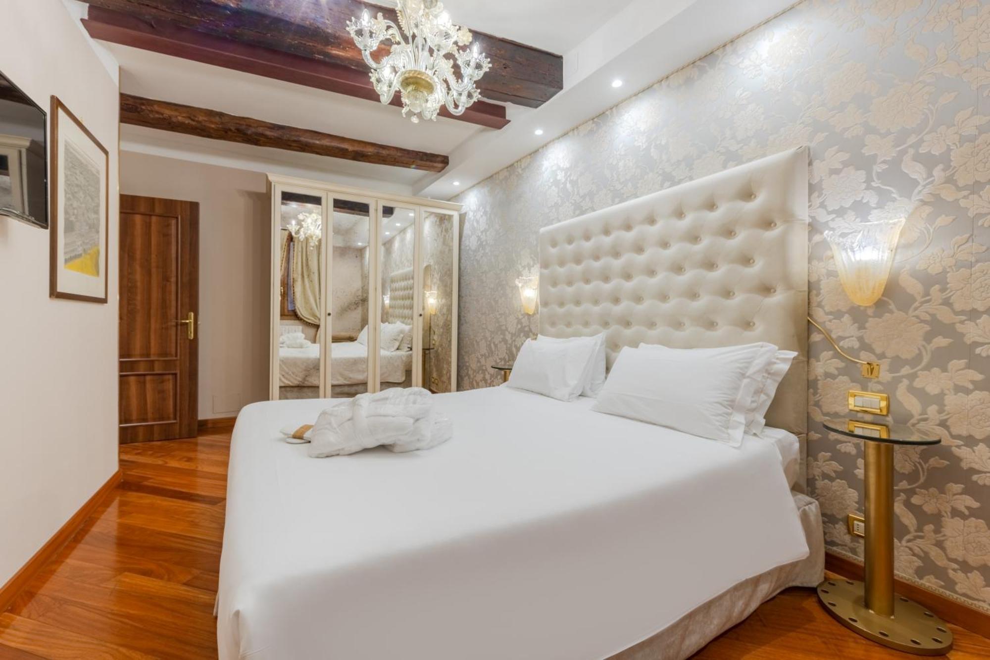 Ca Dell'Arte Suite Βενετία Εξωτερικό φωτογραφία