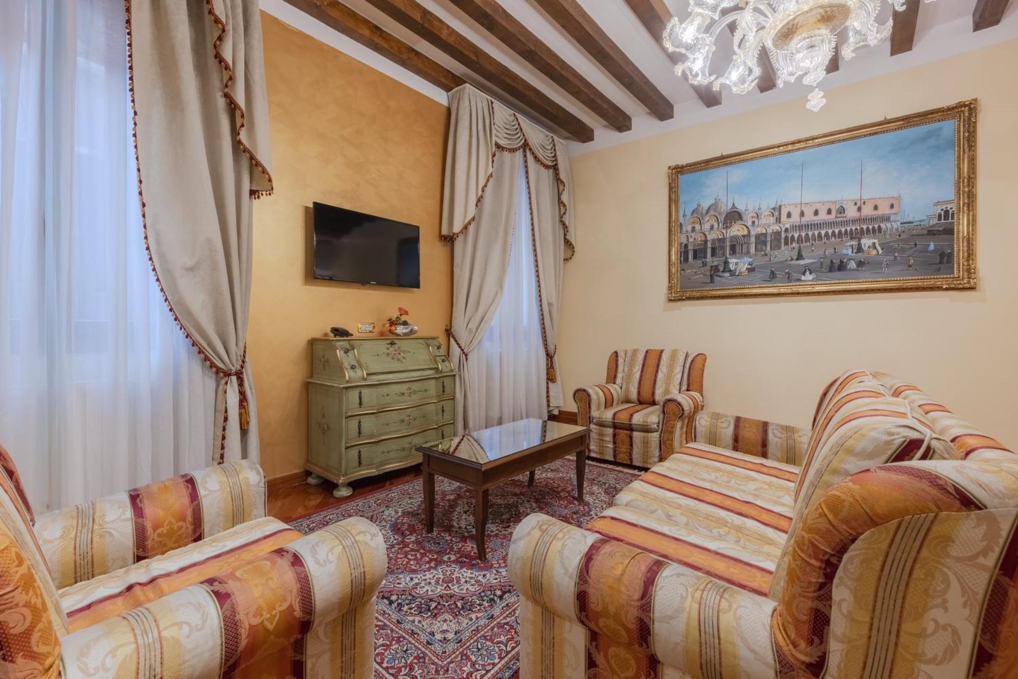 Ca Dell'Arte Suite Βενετία Εξωτερικό φωτογραφία